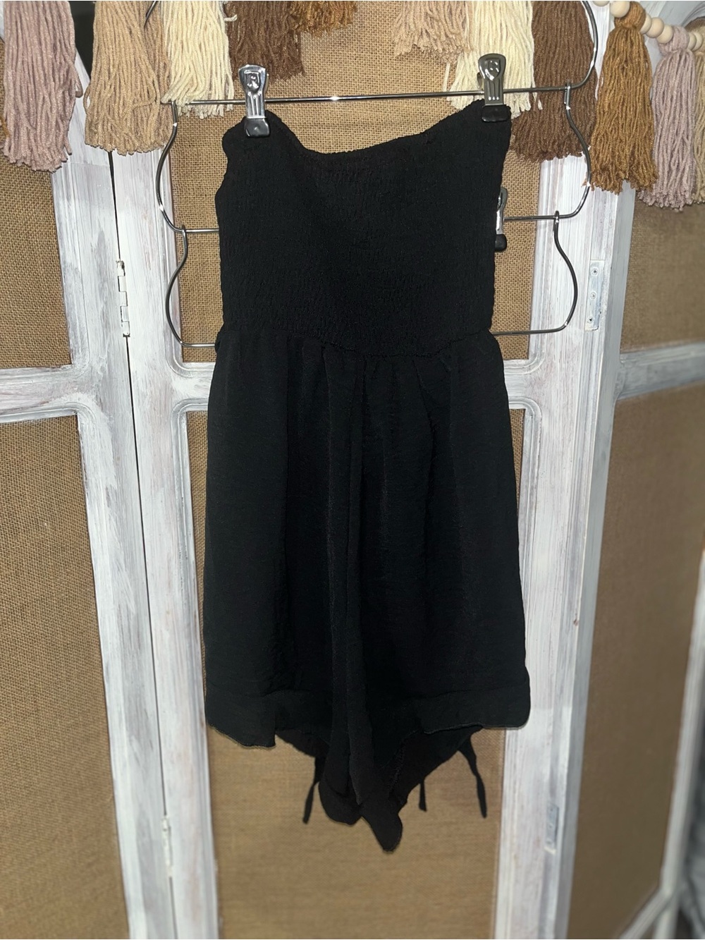 Black Tie-Front Ruffle Romper - Picture 3 of 3